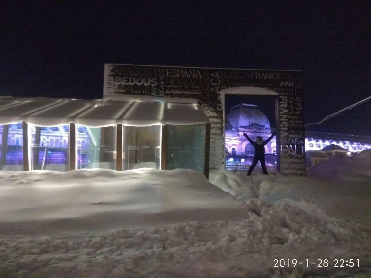 Apartamento De Montana "Nueva Canfranc" Екстериор снимка